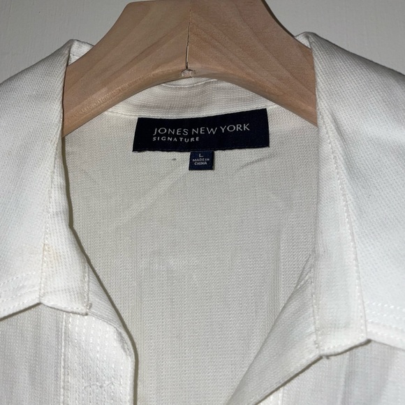 Jones New York cream colored long sleeve Cotton Blouse, NWOT, size L - Picture 3 of 4